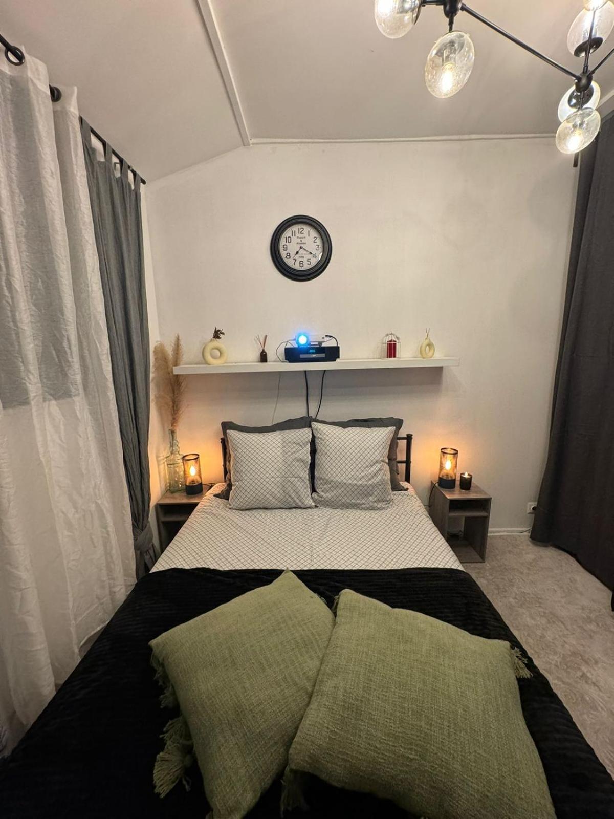 Maisonnette Proche De Paris & Home Cinema Bourg-la-Reine Eksteriør bilde